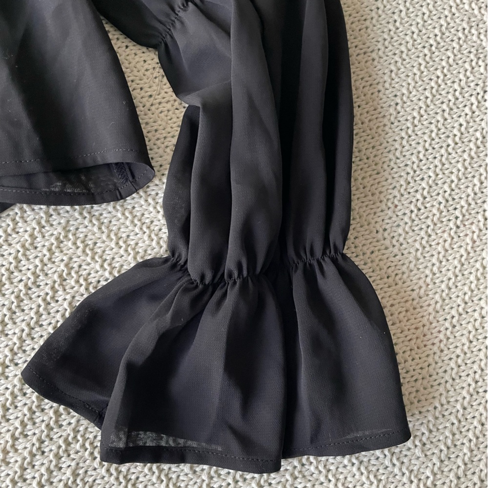 NWT ASOS Black Tiered Long Sleeve Blouse Top - Picture 2 of 7